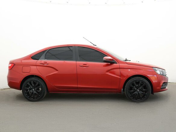 2022 Lada (ВАЗ) Vesta I, красный, 1398000 рублей - вид 2