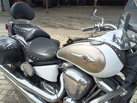 2006 Kawasaki VN2000 Vulcan, белый, 710000 рублей, вид 5