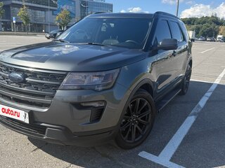 2018 Ford Explorer V Рестайлинг, серый, 2750000 рублей, вид 3