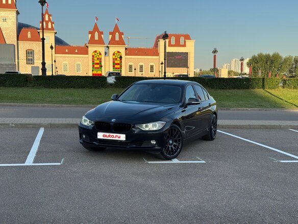 2013 BMW 3 серии 320i VI (F3x), чёрный, 1489000 рублей
