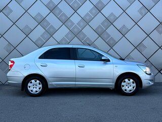 2013 Chevrolet Cobalt II, золотистый, 599000 рублей, вид 4