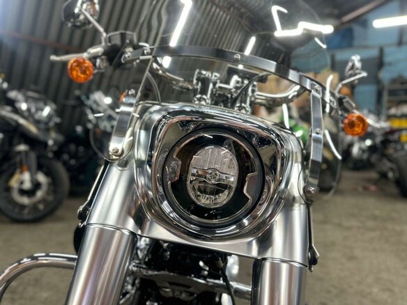 2017 Harley-Davidson Fat Boy, чёрный, 1990000 рублей - вид 8