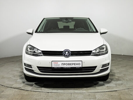 2013 Volkswagen Golf VII, белый, 849585 рублей, вид 2