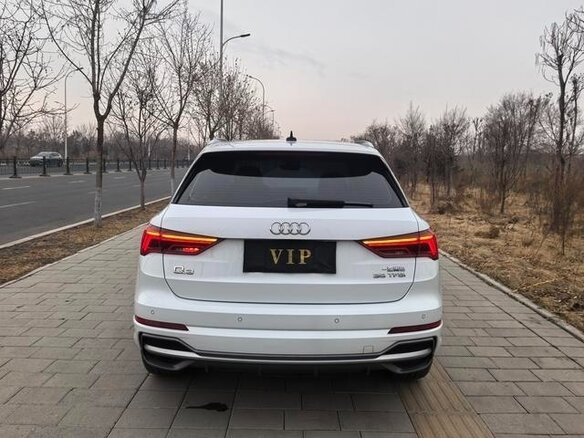 2022 Audi Q3 35 TFSI II (F3), белый - вид 4