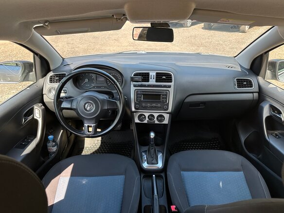 2013 Volkswagen Polo V, серебристый, 515000 рублей - вид 13