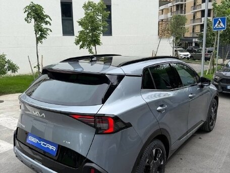 2026 Kia Sportage V Рестайлинг, серый, 4980000 рублей, вид 4