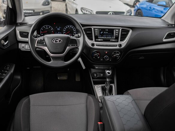 2019 Hyundai Solaris II, белый, 1415000 рублей - вид 5