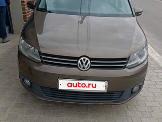 2013 Volkswagen Touran I Рестайлинг 2, коричневый, 950000 рублей, вид 4
