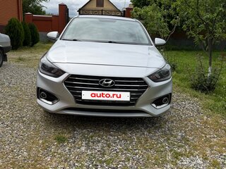 2019 Hyundai Solaris II, серебристый, 1280000 рублей, вид 2