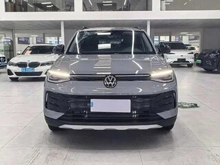 2025 Volkswagen Tharu XR, серый, 1660000 рублей, вид 2