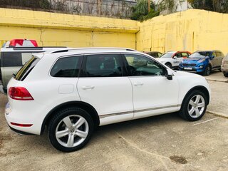 2013 Volkswagen Touareg II, белый, 2290000 рублей, вид 3