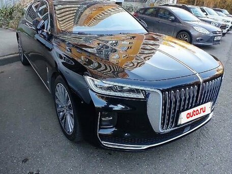 Hongqi H9 I