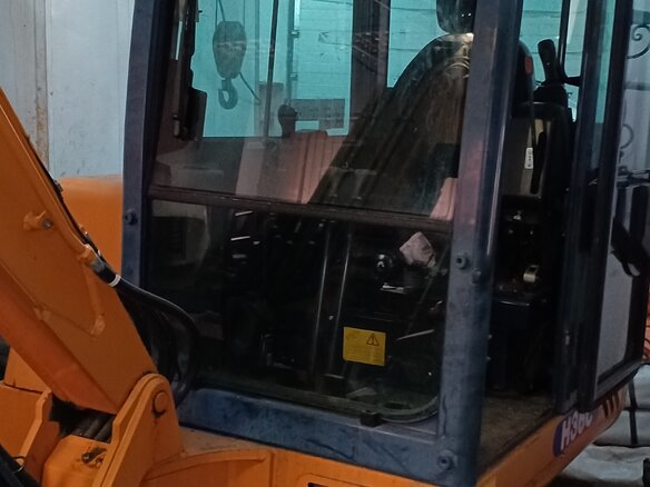 2009 Hanix H - Series, жёлтый, 2800000 рублей