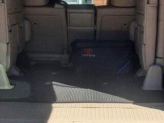 2010 Toyota Land Cruiser 200 Series, чёрный, 2800000 рублей, вид 3