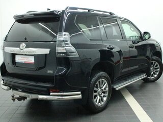 2017 Toyota Land Cruiser Prado 150 Series Рестайлинг 1, чёрный, 3995000 рублей, вид 2