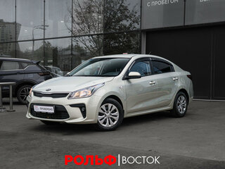 2020 Kia Rio IV, серебристый, 1400000 рублей, вид 1
