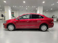 2017 Volkswagen Polo V Рестайлинг, красный - вид 7