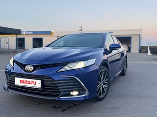 2021 Toyota Camry VIII (XV70) Рестайлинг, синий, 3150000 рублей, вид 1
