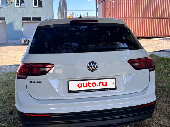 2018 Volkswagen Tiguan II, белый, 2050000 рублей - вид 1