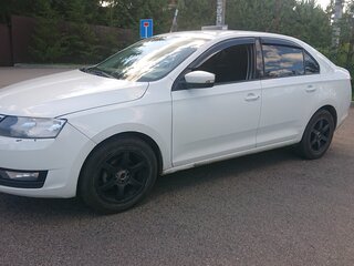 2019 Skoda Rapid I Рестайлинг, белый, 950000 рублей, вид 2