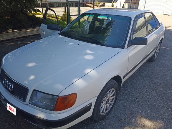 1992 Audi 100 IV (C4), белый, 350000 рублей