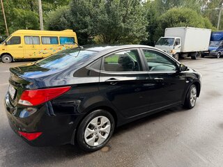 2016 Hyundai Solaris I Рестайлинг, чёрный, 900000 рублей, вид 4