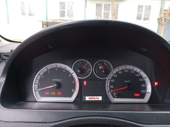 2011 Chevrolet Aveo I Рестайлинг, белый, 320000 рублей - вид 8