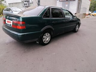 1995 Volkswagen Passat B4, зелёный, 215000 рублей, вид 3