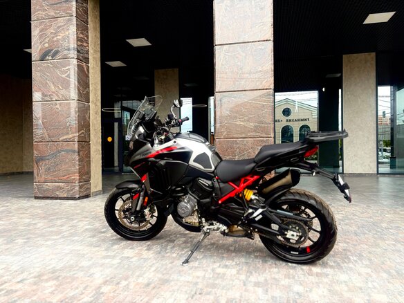 2024 Ducati Multistrada V4, серый, 2350000 рублей - вид 6
