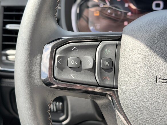 2023 RAM 3500, пурпурный, 16750000 рублей - вид 15