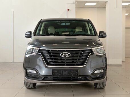 2019 Hyundai H-1 II Рестайлинг 2, серый, 3250000 рублей, вид 2