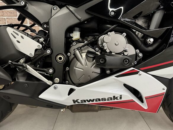 2020 Kawasaki ZX-6 Ninja, зелёный, 1078000 рублей - вид 17