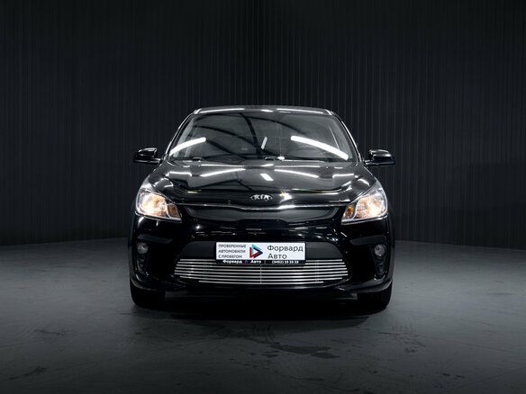 2020 Kia Rio IV, чёрный, 1249999 рублей - вид 1