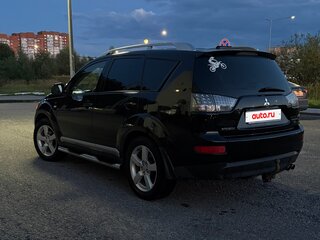 2007 Mitsubishi Outlander II, чёрный, 900000 рублей, вид 5