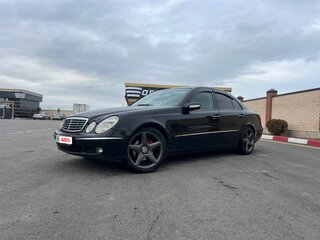 2005 Mercedes-Benz E-Класс 350 III (W211, S211), чёрный, 1000000 рублей, вид 3