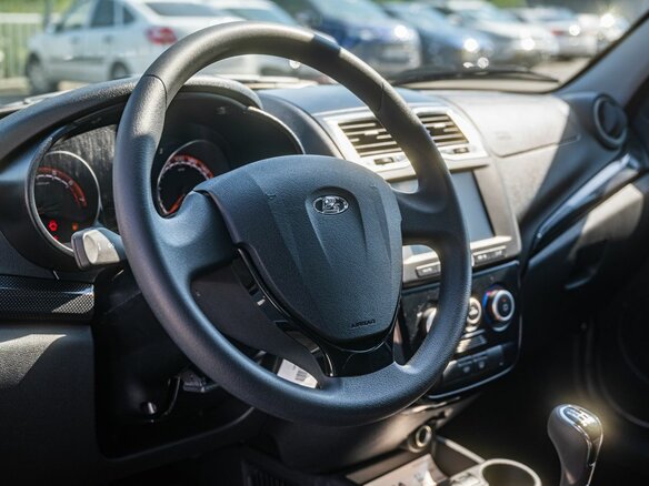 2026 Lada (ВАЗ) Granta Active Cross I Рестайлинг, серебристый - вид 17