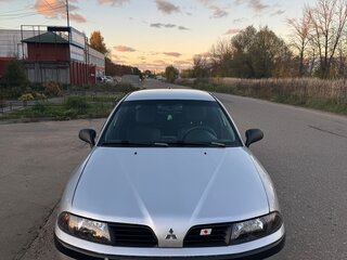 2003 Mitsubishi Carisma I Рестайлинг, серебристый, 240000 рублей, вид 1