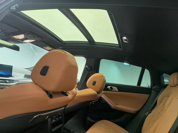 2024 BMW X6 30i III (G06) Рестайлинг, чёрный, 10920000 рублей - вид 15