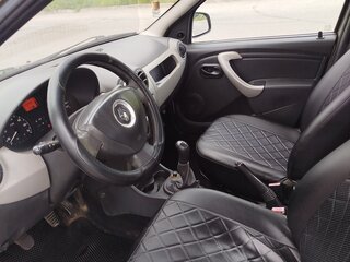 2010 Renault Logan I Рестайлинг, бежевый, 299000 рублей, вид 5