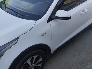 2018 Kia Rio X-Line IV, белый, 1400000 рублей, вид 2