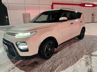 2021 Kia Soul III, белый, 2100000 рублей, вид 1