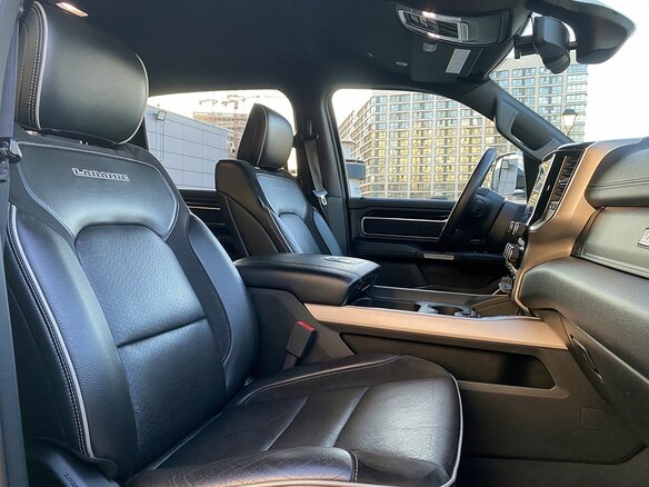 2018 Ram 1500 Crew Cab eTorque V, белый, 4599000 рублей - вид 16