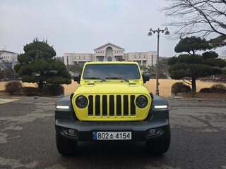 2023 Jeep Wrangler IV (JL), жёлтый, 5337203 рублей, вид 3