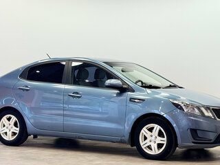 2013 Kia Rio III, синий, 560000 рублей, вид 5