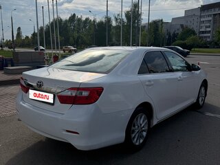 2014 Toyota Camry VII (XV50), белый, 1400000 рублей, вид 4