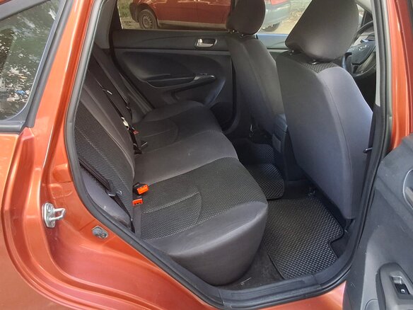 2014 Haima M3, оранжевый, 387000 рублей - вид 9