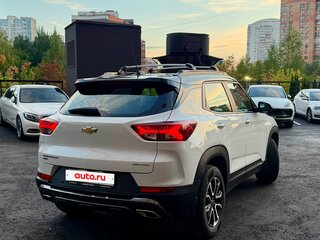 2021 Chevrolet TrailBlazer III, белый, 2400000 рублей, вид 3