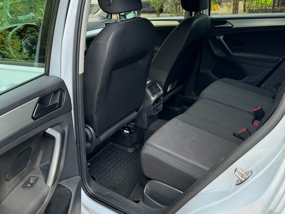 2019 Volkswagen Tiguan II, белый, 1949000 рублей - вид 11