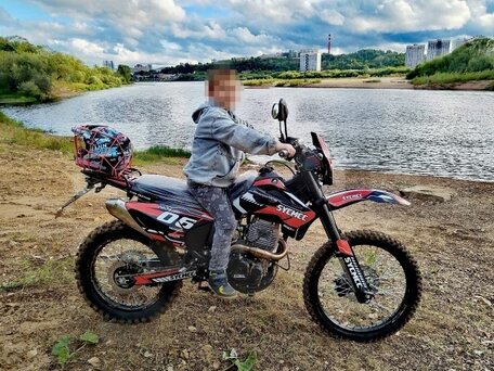 2025 Sycmmc 300, красный, 100000 рублей, вид 1