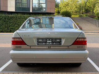 1997 Mercedes-Benz S-Класс 500 III (W140) Рестайлинг, серебристый, 11999000 рублей, вид 4